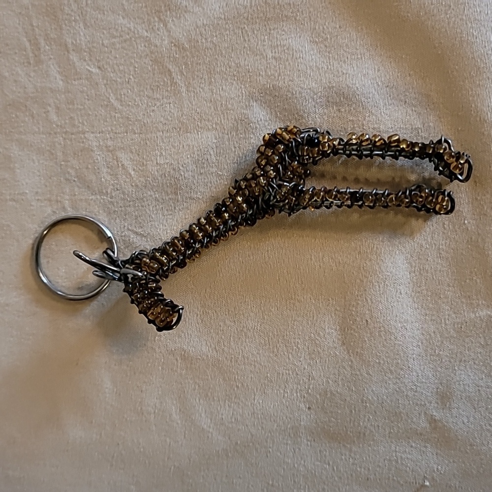 Giraffe Beaded Wire Keychain Artisan Crafted Seed Beads Metalwork Keyring Gift